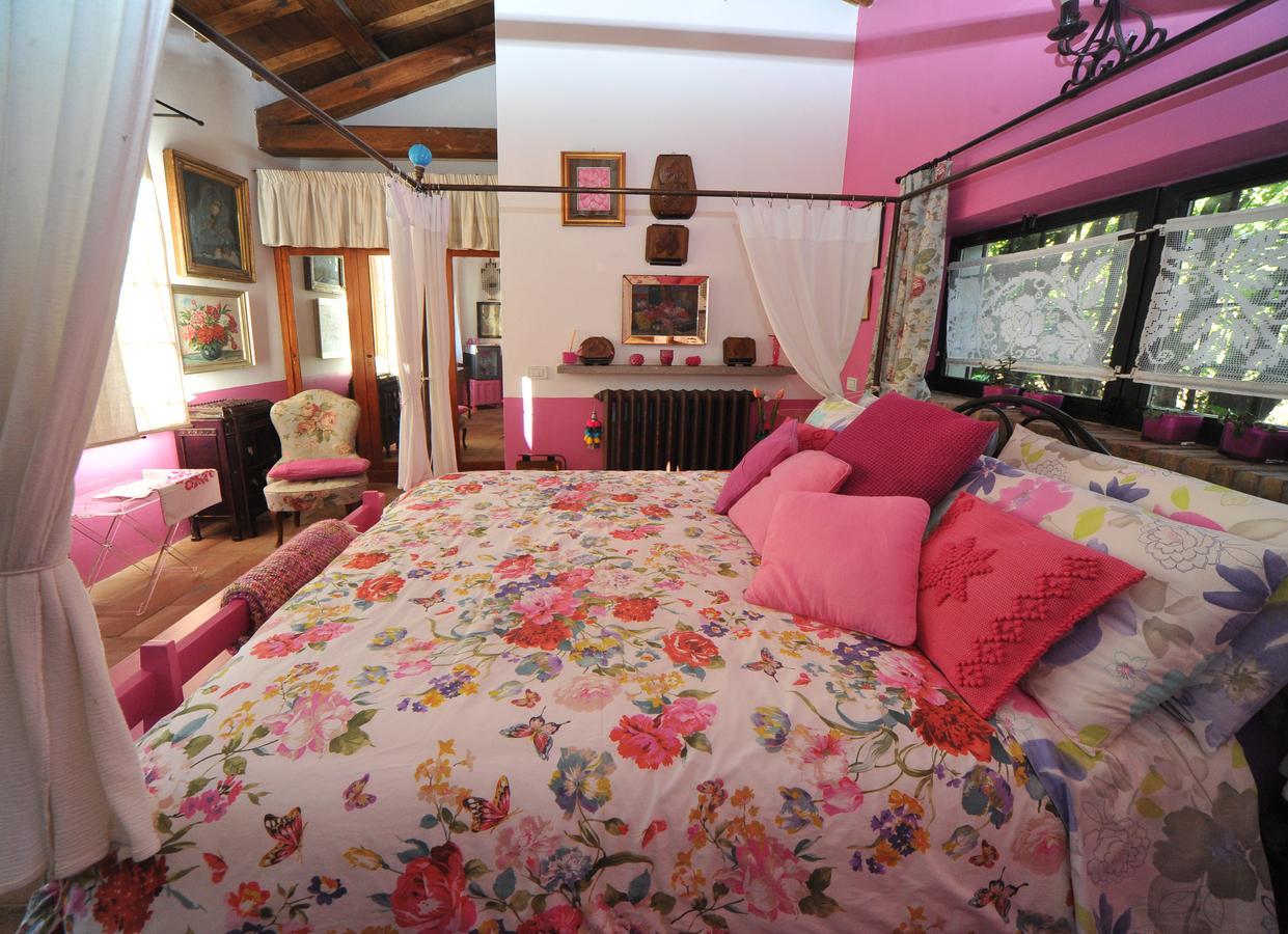 Отель La Canonica Dei Fiori - Anna Fendi Country House Рончильоне Экстерьер фото